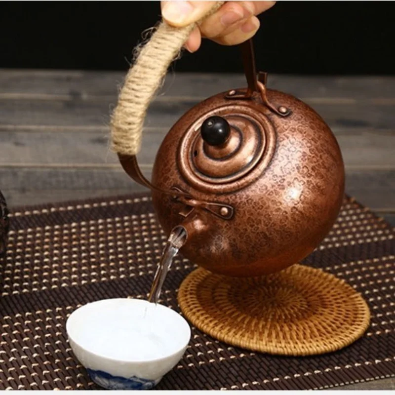 750ml Chinese traditional Copper Kettle For Gas Stove Handmade Teapot Health Pot For Tea China Milk Oolong Tea Ceremony Sets
750ml Chinese traditional Copper Kettle For Gas Stove Handmade Teapot Health Pot For Tea China Milk Oolong Tea Ceremony Sets