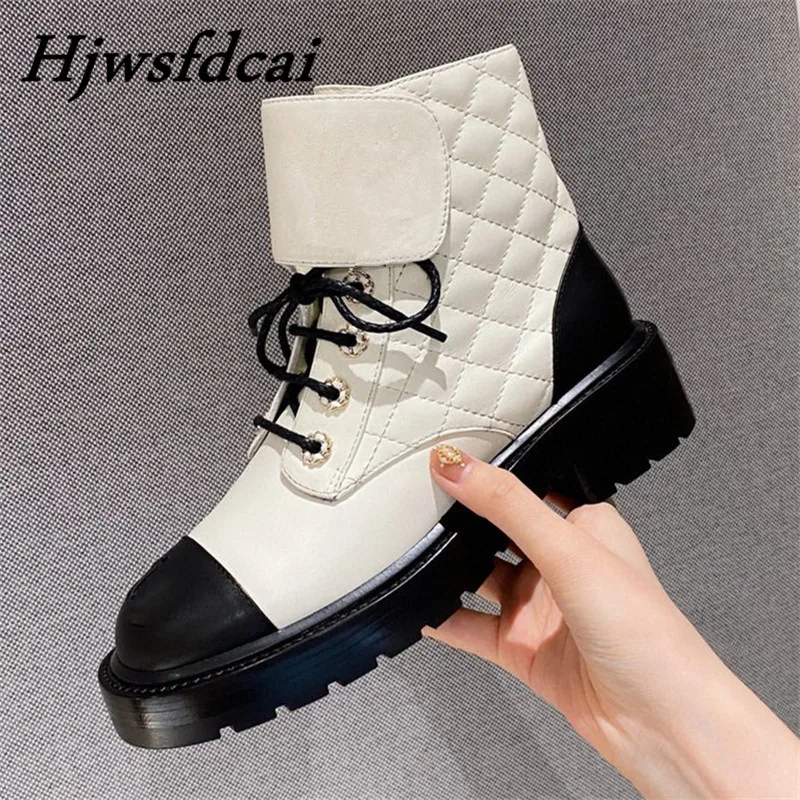 Hjwsfdcai Luxury Brand Design Cowhide Fashion Martin Boots Trendy Girl Motorcycle Boots Thick-Soled Women's Shoes Botas de mujer
Hjwsfdcai Luxury Brand Design Cowhide Fashion Martin Boots Trendy Girl Motorcycle Boots Thick-Soled Women's Shoes Botas de mujer