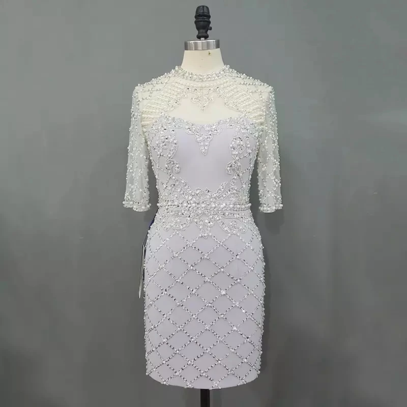 Sexy High Neck Mermaid Satin Netting Full Hand Made Beading Sequines Pearls Evening Dresses Formal Prom Above Knee Length
Sexy High Neck Mermaid Satin Netting Full Hand Made Beading Sequines Pearls Evening Dresses Formal Prom Above Knee Length