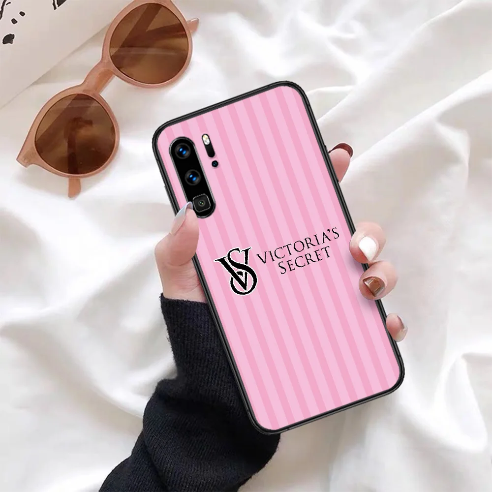 Fashion Victoriaes Pinks Secret Phone Case For Huawei P Mate Smart 10 20 30 40 Lite Z 2019 Pro black Back Fashion Etui 3D Coque
Fashion Victoriaes Pinks Secret Phone Case For Huawei P Mate Smart 10 20 30 40 Lite Z 2019 Pro black Back Fashion Etui 3D Coque