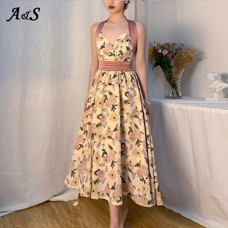 Anbenser Floral French Dress Women Vintage Halter Fairy Maxi Dresses Female Summer Flowers Print V Neck Elegant Party Long Dress
Anbenser Floral French Dress Women Vintage Halter Fairy Maxi Dresses Female Summer Flowers Print V Neck Elegant Party Long Dress