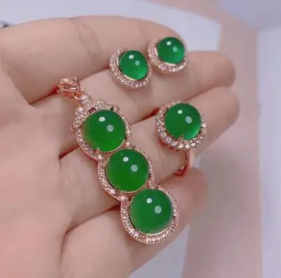 jewelry 925 Silver natural good green beans green Chalcedony agate jade Crystal zircon earring ring pendant set
jewelry 925 Silver natural good green beans green Chalcedony agate jade Crystal zircon earring ring pendant set