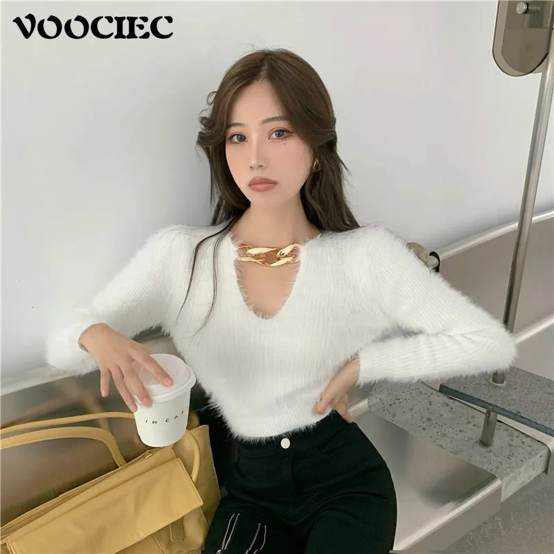 VOOCIEC Spring/Autumn Woman Fashion Sexy Sweater Puff Sleeve Korean Style Goddess Slim Cut Out V-neck Fringe Sweater Knit Top 
VOOCIEC Spring/Autumn Woman Fashion Sexy Sweater Puff Sleeve Korean Style Goddess Slim Cut Out V-neck Fringe Sweater Knit Top
