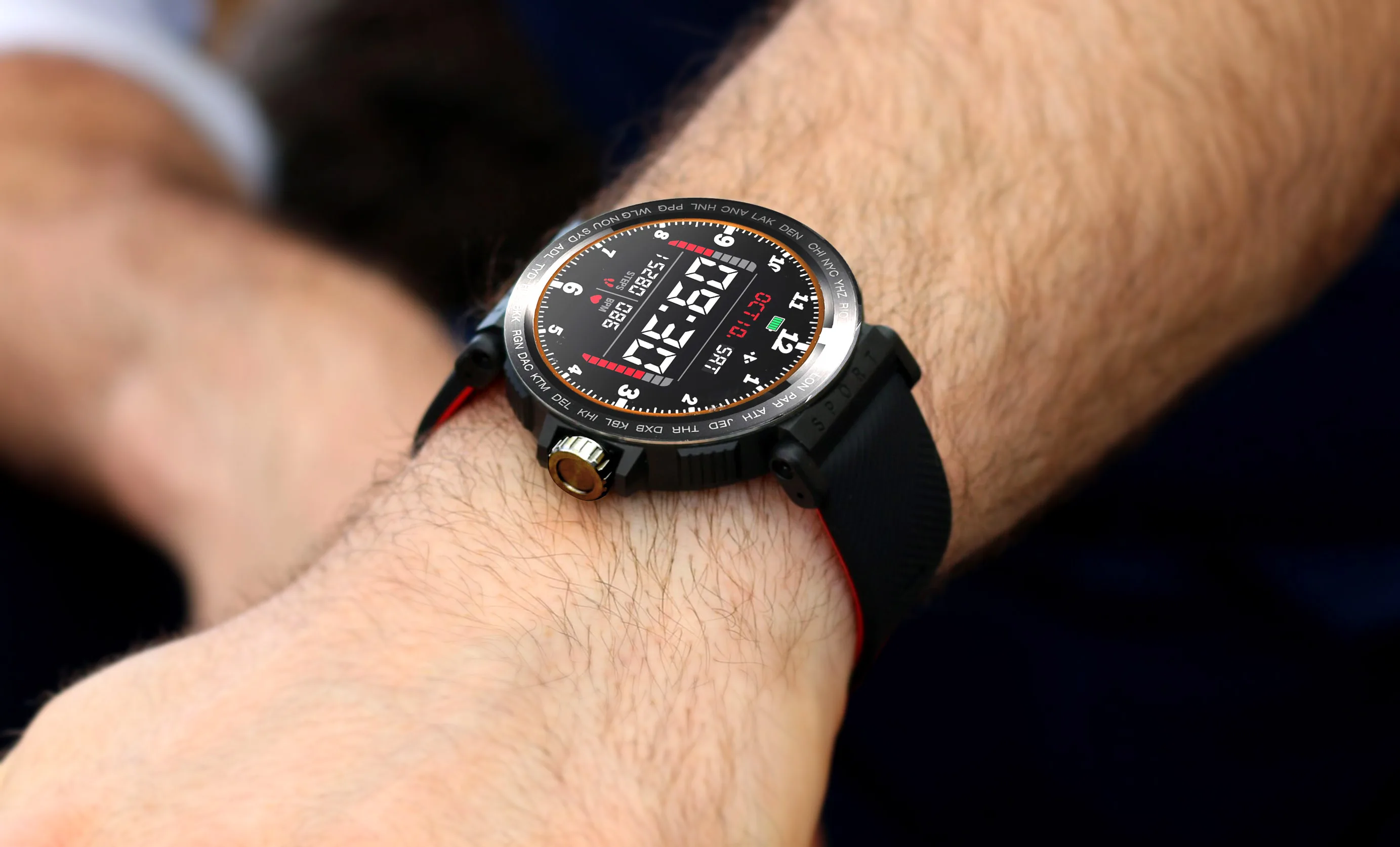 

S18 Sport Watch IP68 waterproof Smart Watch Full Screen Touch Men Clock Heart Rate Monitor Smartwatch Fitness Tracker Bracelet