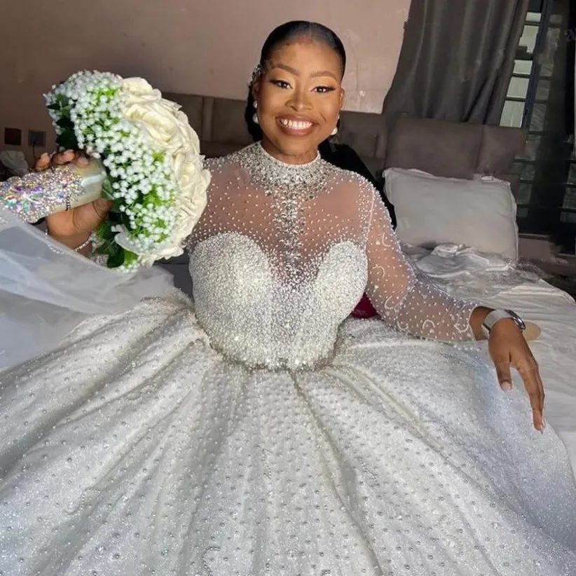 Luxury Beading Lace Wedding Dresses 2021 South African Sheer High Neck Long Sleeves Bridal Gowns Vestidos Mariee Custom
Luxury Beading Lace Wedding Dresses 2021 South African Sheer High Neck Long Sleeves Bridal Gowns Vestidos Mariee Custom