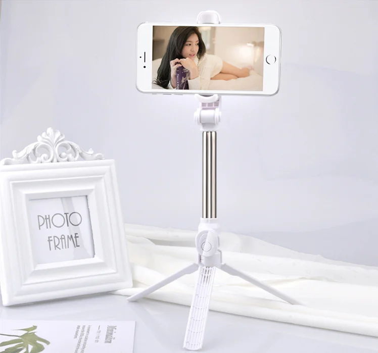100pcs New 3 in 1 Wireless Bluetooth Selfie Stick + Mini Selfie Tripod with Remote Control For iPhone 6 7 8 X S Plus Portable
100pcs New 3 in 1 Wireless Bluetooth Selfie Stick + Mini Selfie Tripod with Remote Control For iPhone 6 7 8 X S Plus Portable