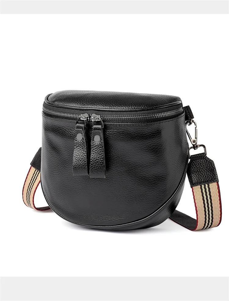 The new winter 2020 women's one-shoulder bag fashion small cross-body bag fashion one-shoulder bag simple pure color small bag
The new winter 2020 women's one-shoulder bag fashion small cross-body bag fashion one-shoulder bag simple pure color small bag