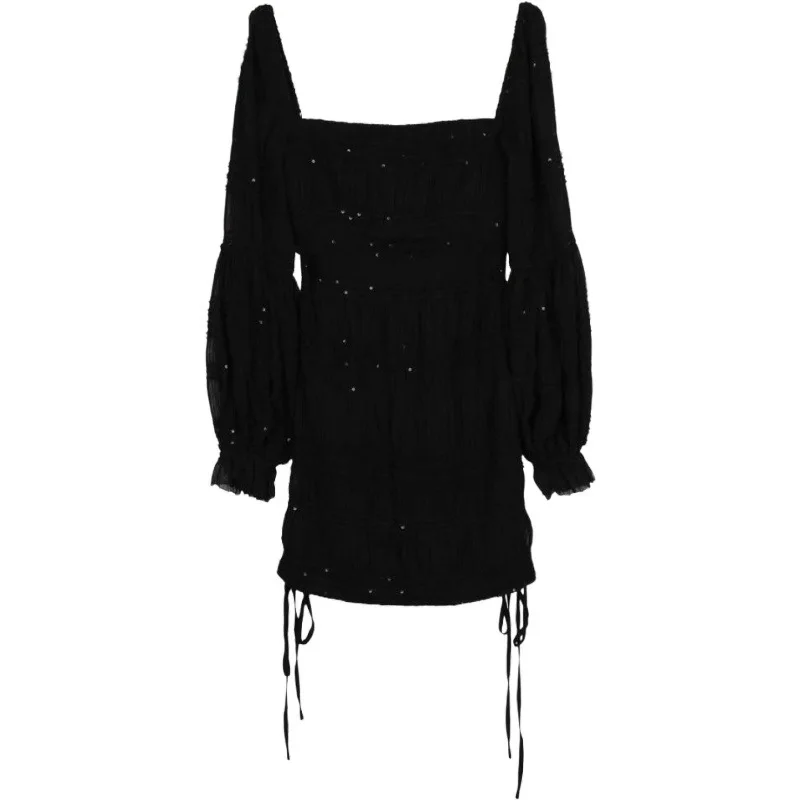 SP autumn / winter 2020 new women's Hepburn style small black bottom dress bead pleated elastic small dress
SP autumn / winter 2020 new women's Hepburn style small black bottom dress bead pleated elastic small dress