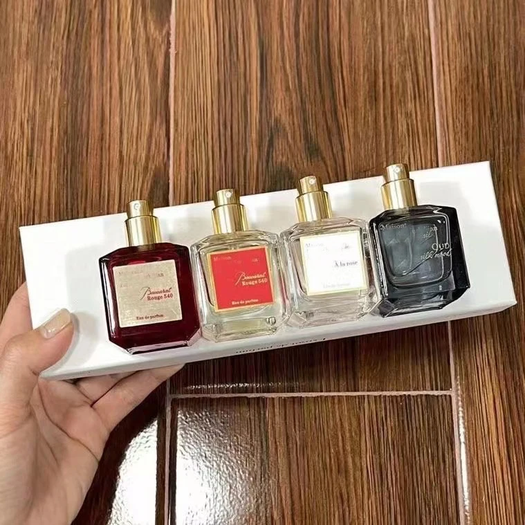 Новинка, румяна LA ROSE OUD шероховатая 540, 4 шт. * 30 мл, блестящая, долго держится в каждой коробке, время в комплекте
Новинка, румяна LA ROSE OUD шероховатая 540, 4 шт. * 30 мл, блестящая, долго держится в каждой коробке, время в комплекте