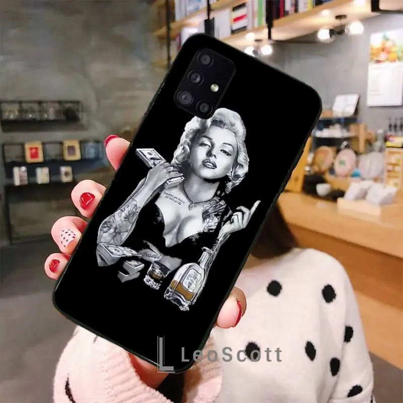 Sexy star marylin monroe tatooe girl Phone Cases For Samsung A50 A51 A71 A31 A21S S8 S9 S10 S20 S21 Plus Fe Ultra 4G 5G
Sexy star marylin monroe tatooe girl Phone Cases For Samsung A50 A51 A71 A31 A21S S8 S9 S10 S20 S21 Plus Fe Ultra 4G 5G