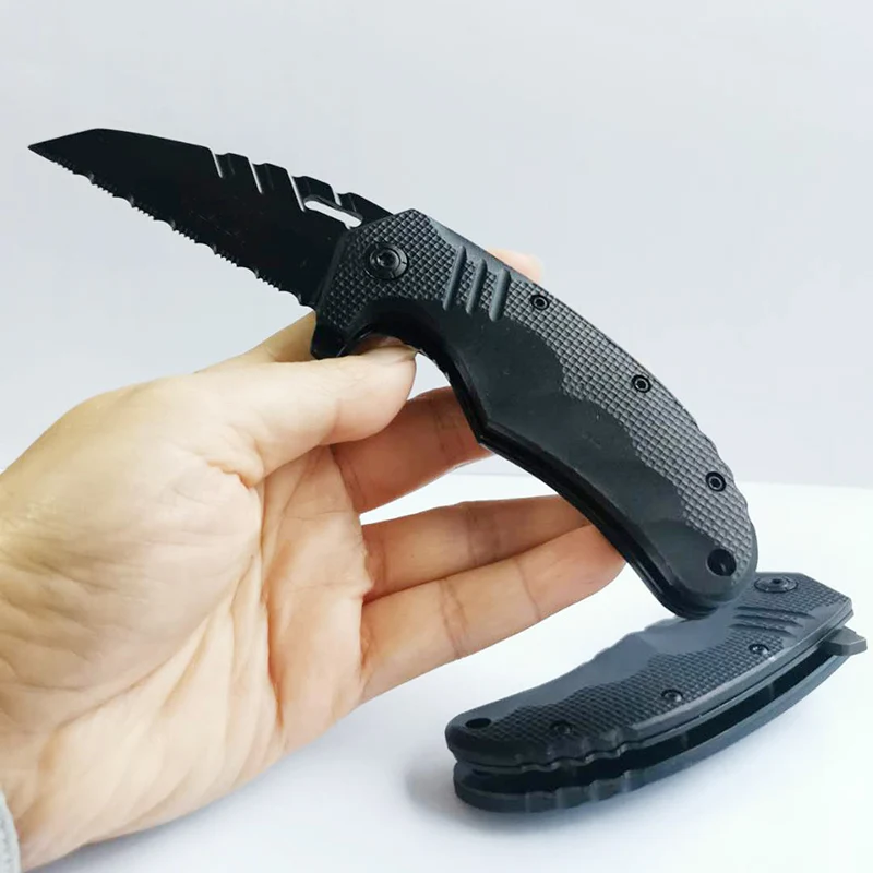 Outdoor folding knife Free shipping full serrated blade Mini outdoor self defense knife camping tool
Outdoor folding knife Free shipping full serrated blade Mini outdoor self defense knife camping tool