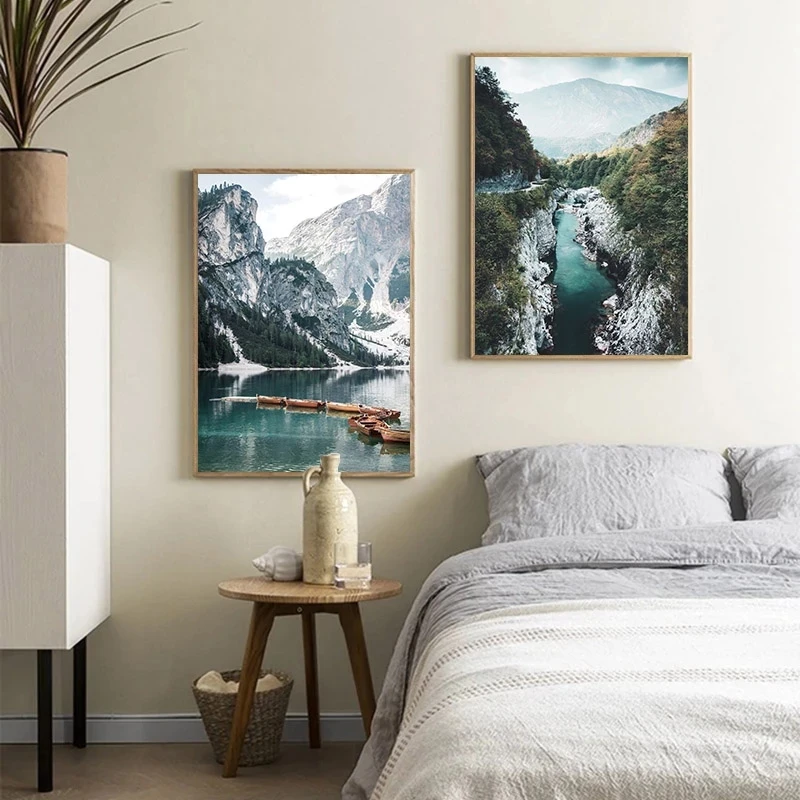 Картина на стену в скандинавском стиле с изображением пейзажа горного озера