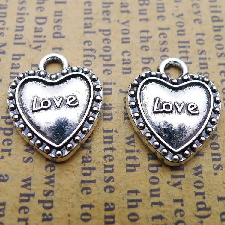 20PCS/Lot 13mm*16mm love Antique Silver Color Heart Charm Pendant For Jewelry Making
20PCS/Lot 13mm*16mm love Antique Silver Color Heart Charm Pendant For Jewelry Making