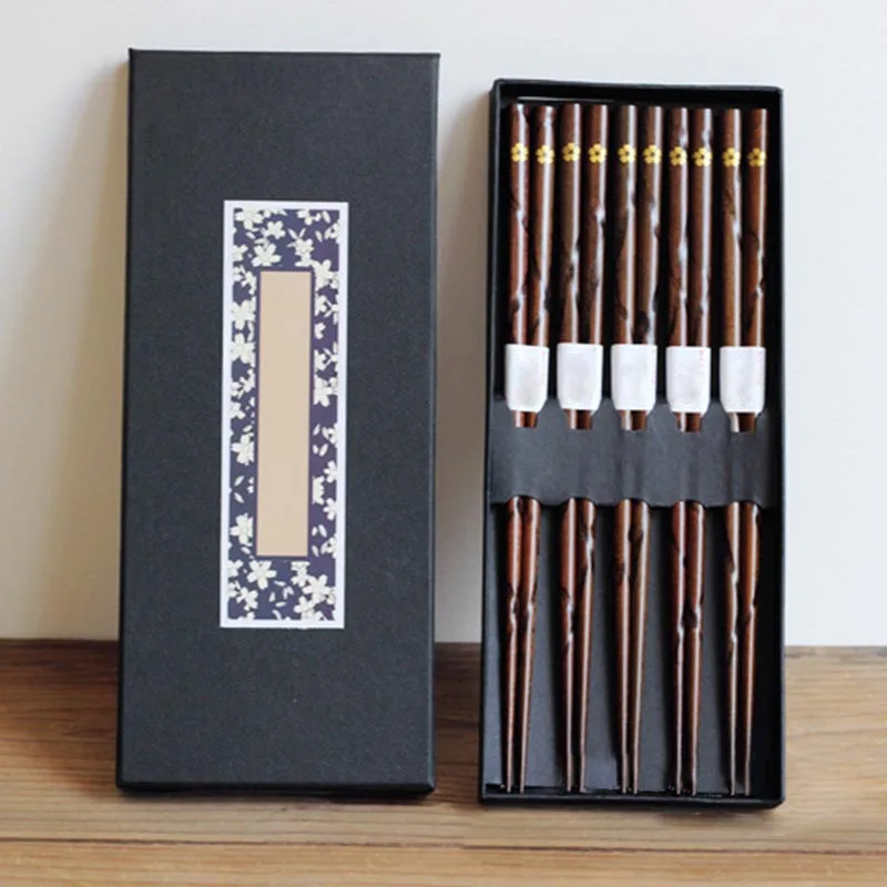 5Pair Japanese Chopsticks Alloy Non-Slip Sushi Food Sticks Chop Sticks Chinese Gift Palillos Japoneses Reusable Chopsticks
5Pair Japanese Chopsticks Alloy Non-Slip Sushi Food Sticks Chop Sticks Chinese Gift Palillos Japoneses Reusable Chopsticks