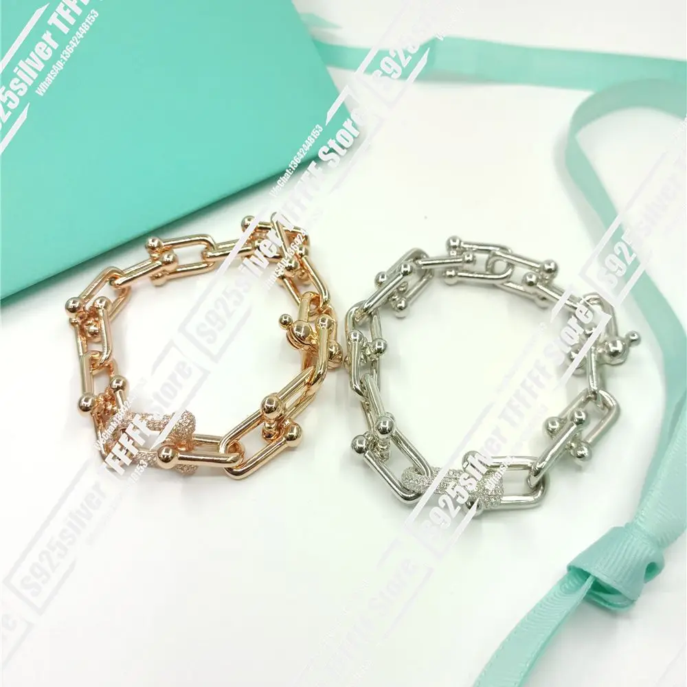 Роскошный и благородный u-браслет, рельефное изделие в высококачественном стиле, браслет из стерлингового серебра 925 пробы для мужчин и женщ... 
Роскошный и благородный u-браслет, рельефное изделие в высококачественном стиле, браслет из стерлингового серебра 925 пробы для мужчин и женщ...