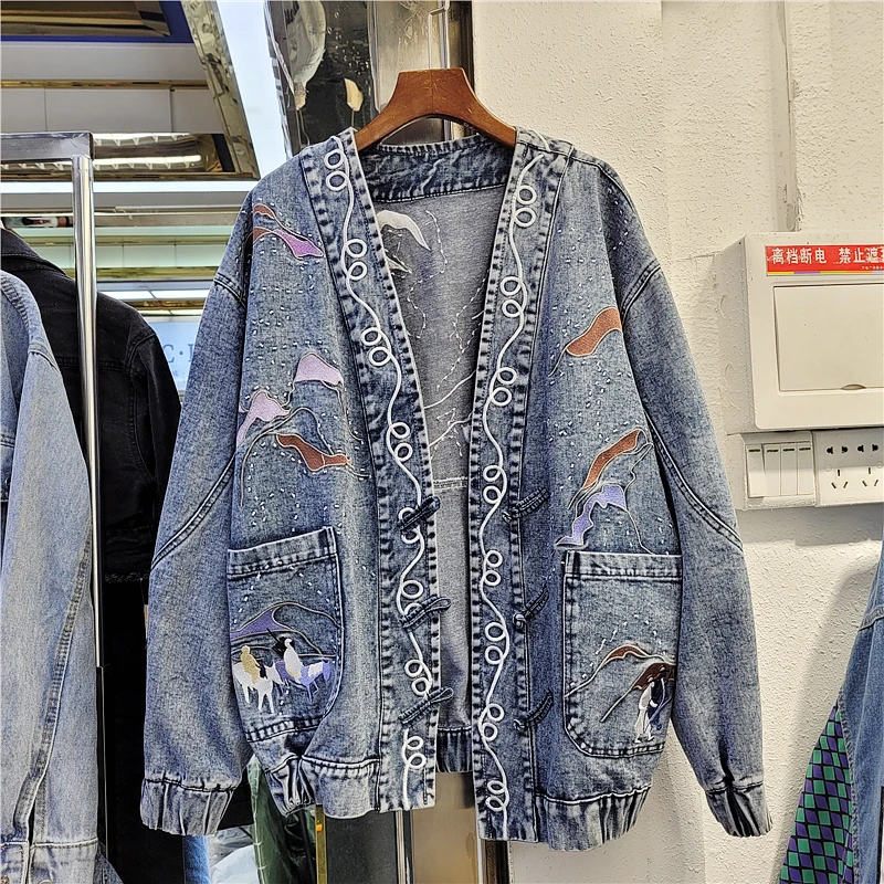 2021 New Spring Autumn Women Denim Jackets Retro Embroidery Loose Single-breasted Long Sleeve Outwear Female Jean Coat Oversize
2021 New Spring Autumn Women Denim Jackets Retro Embroidery Loose Single-breasted Long Sleeve Outwear Female Jean Coat Oversize