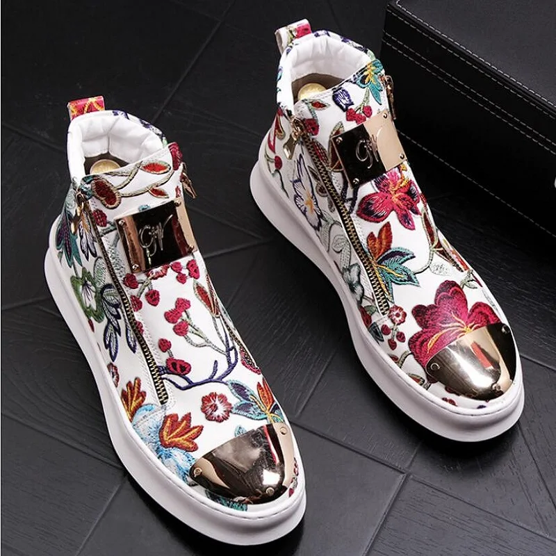 2021 High Quality Fashion Men High Top British Style Embroidery Shoes Mens Causal Luxury Shoes Red Gold Male Bottom Rubber Shoes
2021 High Quality Fashion Men High Top British Style Embroidery Shoes Mens Causal Luxury Shoes Red Gold Male Bottom Rubber Shoes