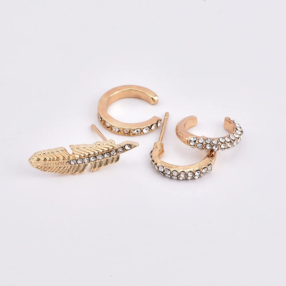 2021 4PCS Leaf Stud Earrings Set Alloy Rhinestone Combination Punk Style Ear Irregular Fashion Golden Jewelry For Women/Girls 
2021 4PCS Leaf Stud Earrings Set Alloy Rhinestone Combination Punk Style Ear Irregular Fashion Golden Jewelry For Women/Girls
