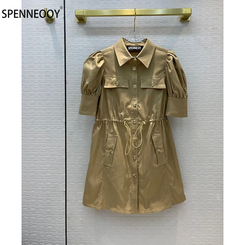 Женское однобортное платье SPENNEOOY, летнее модное офисное платье цвета хаки с коротким рукавом
Женское однобортное платье SPENNEOOY, летнее модное офисное платье цвета хаки с коротким рукавом