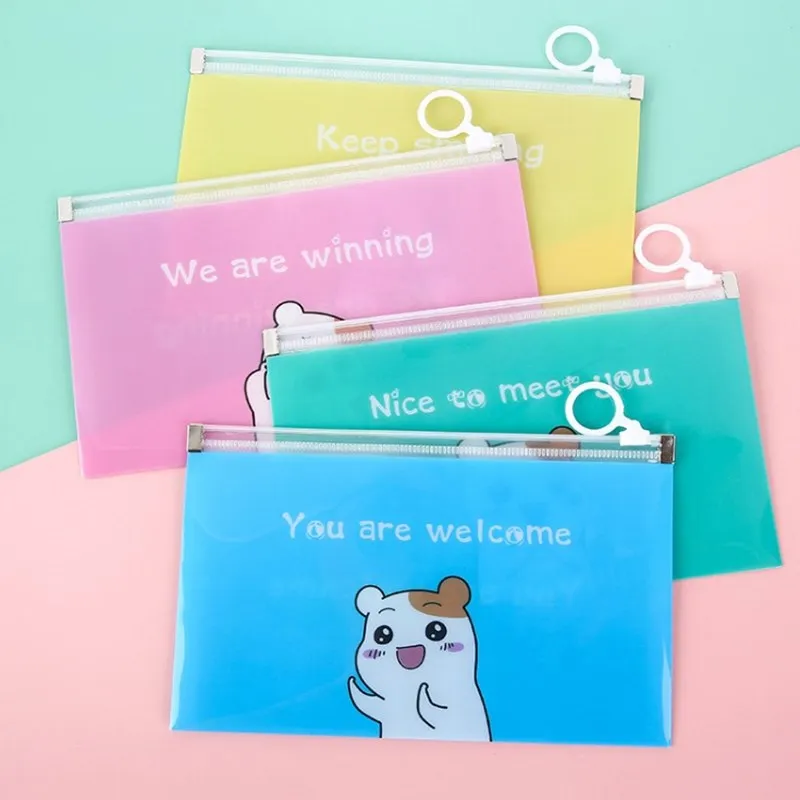 1pc Portable Cartoon Bear Zip Lock Plastic Face Masks Bag Dust-proof Transparent Storage Bags Home Office Travel Organizer
1pc Portable Cartoon Bear Zip Lock Plastic Face Masks Bag Dust-proof Transparent Storage Bags Home Office Travel Organizer