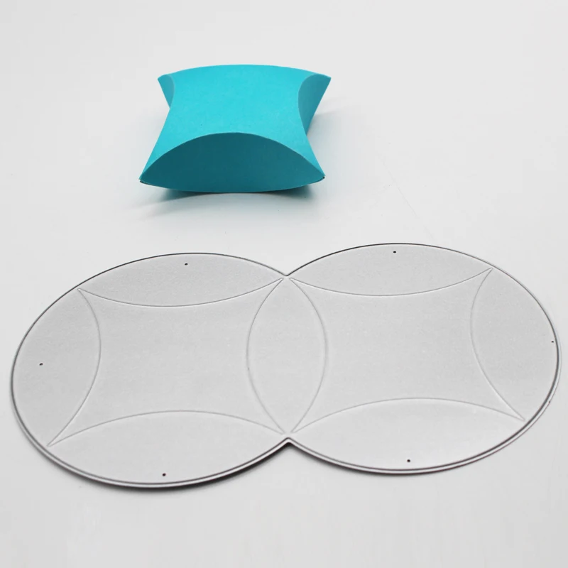 Новинка, Металлические Стальные режущие штампы в виде подушки для украшения «сделай сам», фотобумага, фотобумага, тиснение, скрапбукинг шта...
Новинка, Металлические Стальные режущие штампы в виде подушки для украшения «сделай сам», фотобумага, фотобумага, тиснение, скрапбукинг шта...