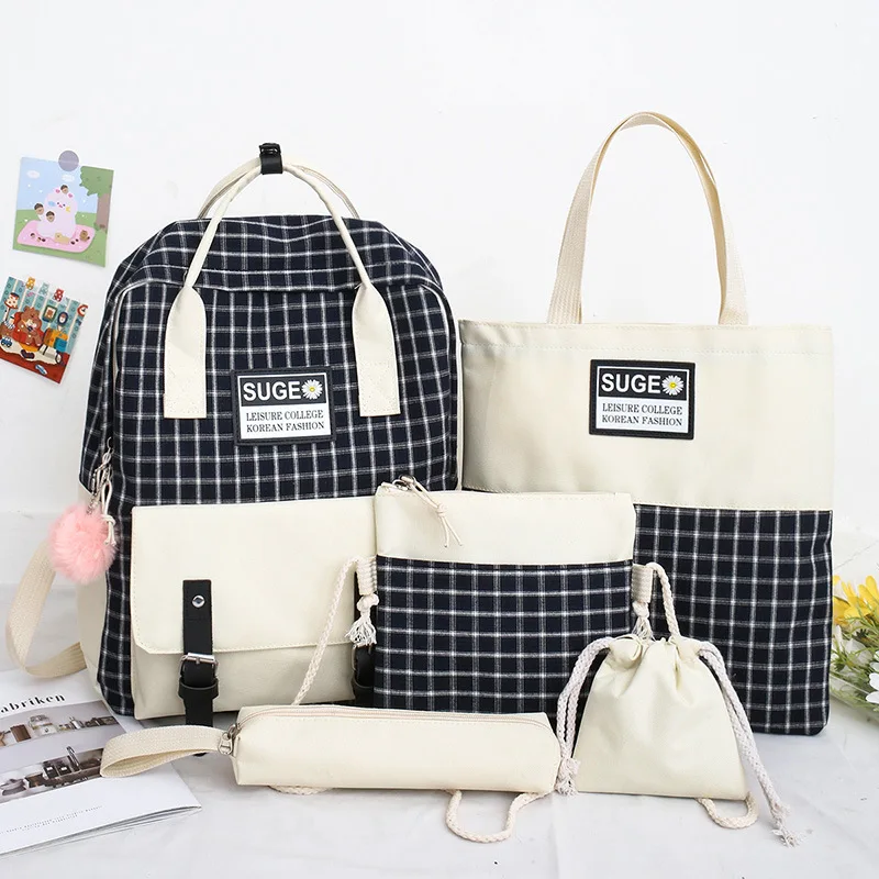 Korean backpack small fresh campus large capacity lightweight backpack junior high school student schoolbag female
Korean backpack small fresh campus large capacity lightweight backpack junior high school student schoolbag female