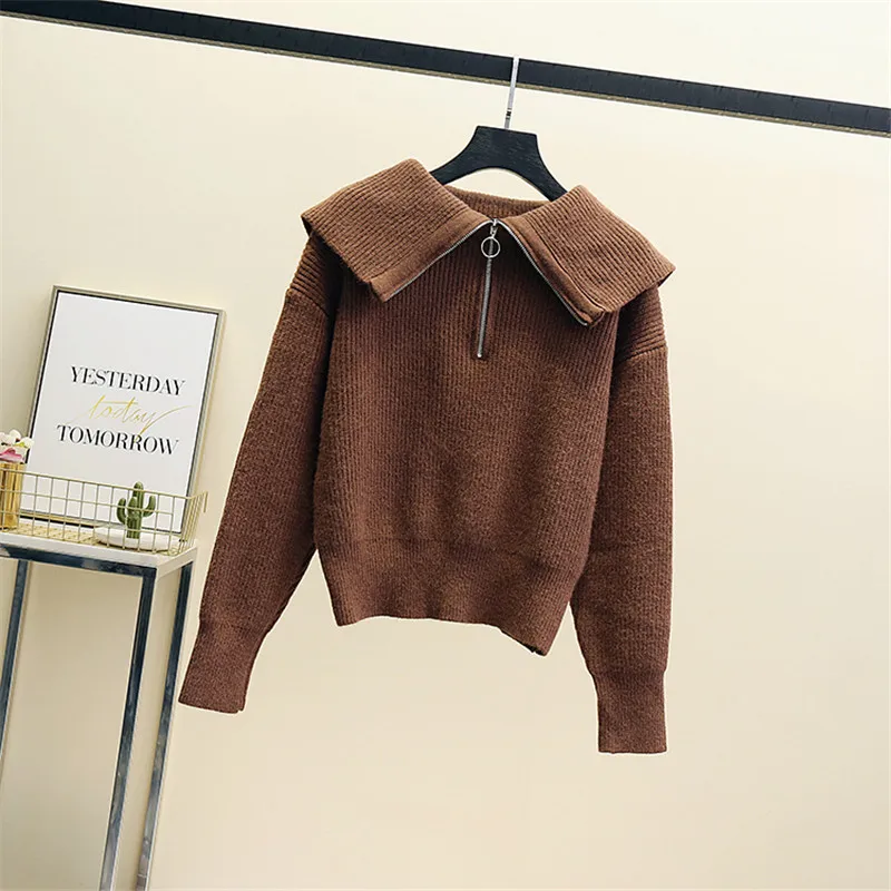 CBAFU runway women autumn winter turn down collar sweater zipper fashion thicken warm knitted pullovers outwear long sleeve N439
CBAFU runway women autumn winter turn down collar sweater zipper fashion thicken warm knitted pullovers outwear long sleeve N439