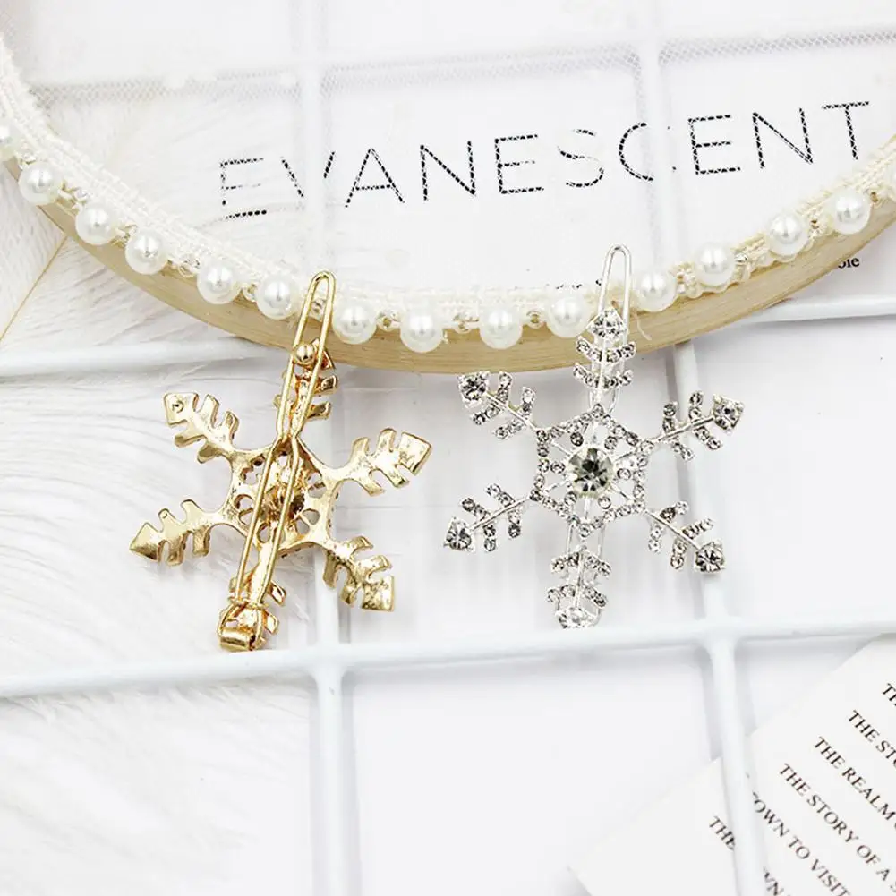 1pcs Alloy White Crystal Snowflake Clip Buckle Hairpin Girl Hair Clip Accessories Top Simple Bangs Headdress For Women Clip W5W9
1pcs Alloy White Crystal Snowflake Clip Buckle Hairpin Girl Hair Clip Accessories Top Simple Bangs Headdress For Women Clip W5W9