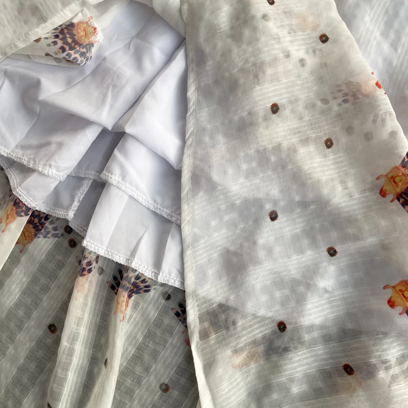 Women Bohemian Print Dress Korean Retro Puff Sleeve O Neck Sashes A-line Dresses Spring Fashion Streetwear Midi Dress
Women Bohemian Print Dress Korean Retro Puff Sleeve O Neck Sashes A-line Dresses Spring Fashion Streetwear Midi Dress