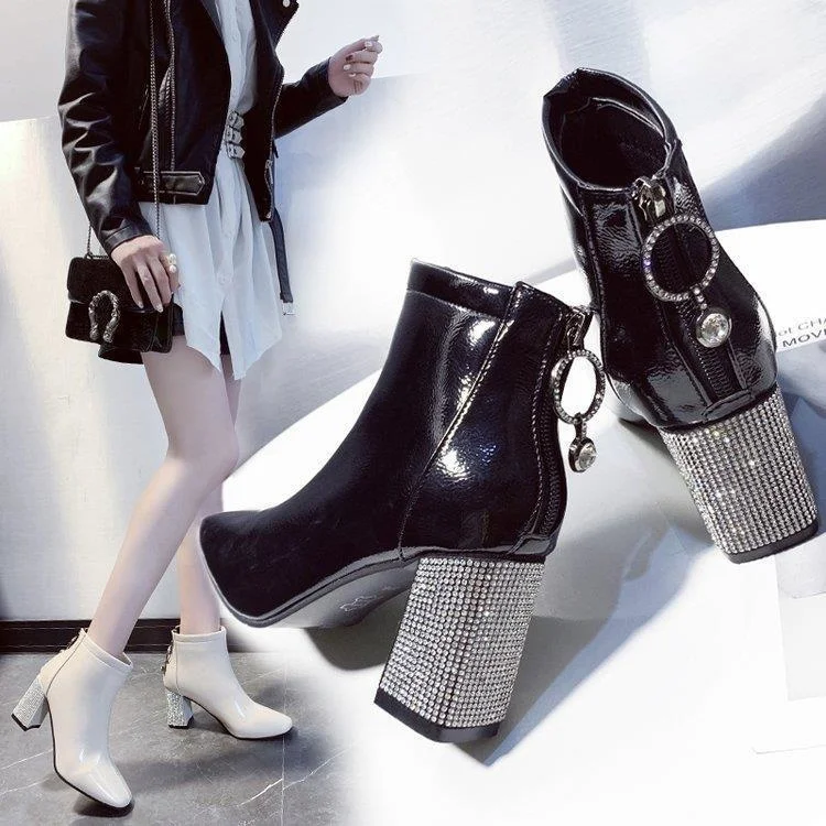 Patent leather short boots Rhinestone thick heel back zipper women's boots Korean version square head high heel boots
Patent leather short boots Rhinestone thick heel back zipper women's boots Korean version square head high heel boots
