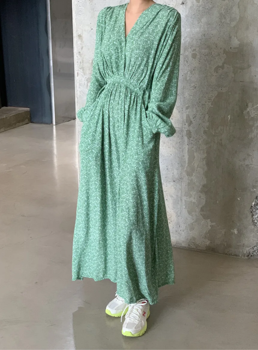 Chinese Fashion Sweet V-neck long Sleeve Slim Dress for Women Spring 2021 Loose Double Pocket Floral Draped High Waist Dress
Chinese Fashion Sweet V-neck long Sleeve Slim Dress for Women Spring 2021 Loose Double Pocket Floral Draped High Waist Dress