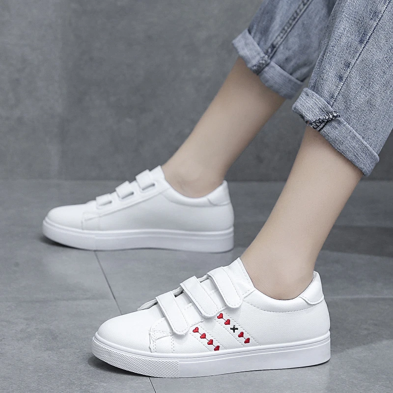 HKXN Women's Flat Shoes Love Shoes White Hook Shoes Work Shoes Casual Shoes Ladies Comfortable Vulcanized Shoes 2021
HKXN Women's Flat Shoes Love Shoes White Hook Shoes Work Shoes Casual Shoes Ladies Comfortable Vulcanized Shoes 2021