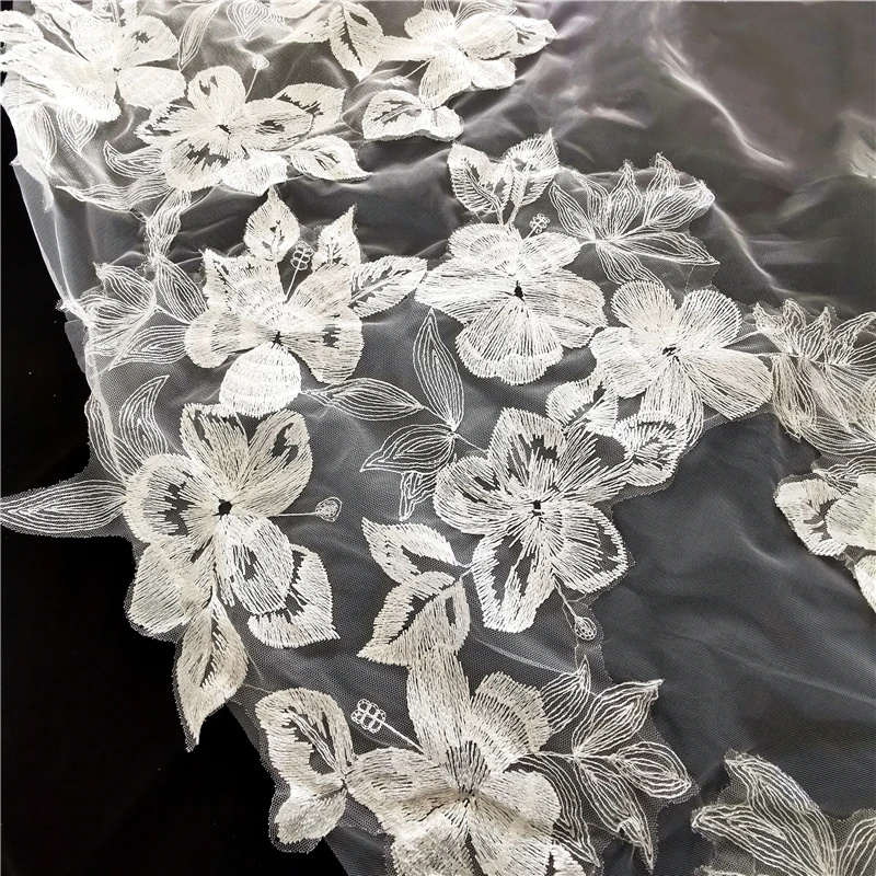 Real Photos Flowers Embroidered Lace Wedding Bridal Veils 1 T with Comb Full Floral Lace Edge 3 Metres Cathedral White Ivory
Real Photos Flowers Embroidered Lace Wedding Bridal Veils 1 T with Comb Full Floral Lace Edge 3 Metres Cathedral White Ivory