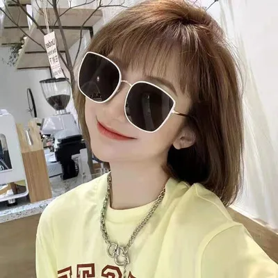 G564 New 2021 Fashion Women Luxury Brand Designer Fashion Sunglass Unisex Outdoor Shades Male Eyewear Ladies Glasses Gafas
G564 New 2021 Fashion Women Luxury Brand Designer Fashion Sunglass Unisex Outdoor Shades Male Eyewear Ladies Glasses Gafas