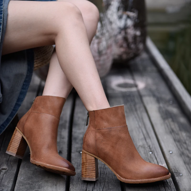 Artmu Original High Heel Boots Fashion Women Genuine Leather Short Shoes 8 cm Heel Pumps Ladies Female Ankle Boots Vintage Zip
Artmu Original High Heel Boots Fashion Women Genuine Leather Short Shoes 8 cm Heel Pumps Ladies Female Ankle Boots Vintage Zip