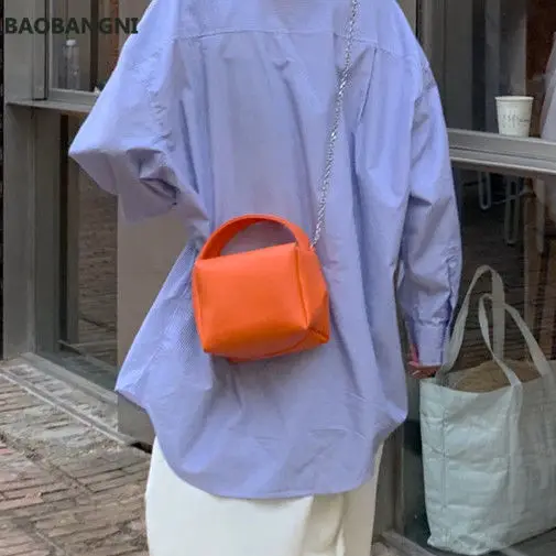 Women Soft Leather Shoulder Hobos Bag Orange Handbags Ladies Chain Crossbody Bag Luxury Totes Purse Daily Clutches Beige
Women Soft Leather Shoulder Hobos Bag Orange Handbags Ladies Chain Crossbody Bag Luxury Totes Purse Daily Clutches Beige