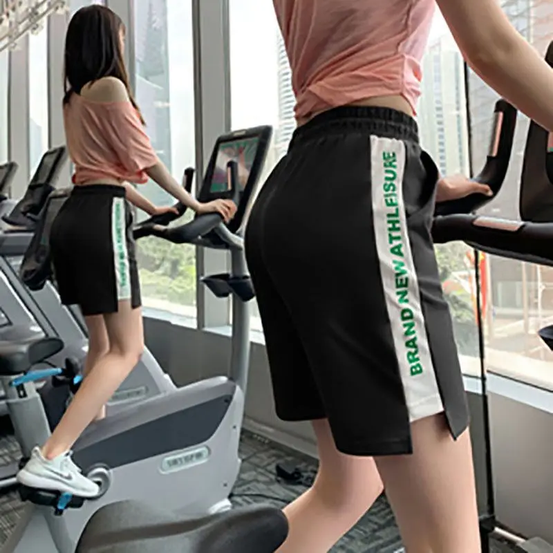 Summer Women's Yoga Shorts Loose Pocket Plus Size Sports Running Outer Fitness High Waist Drawstring Pants Casual Korean Tights
Summer Women's Yoga Shorts Loose Pocket Plus Size Sports Running Outer Fitness High Waist Drawstring Pants Casual Korean Tights