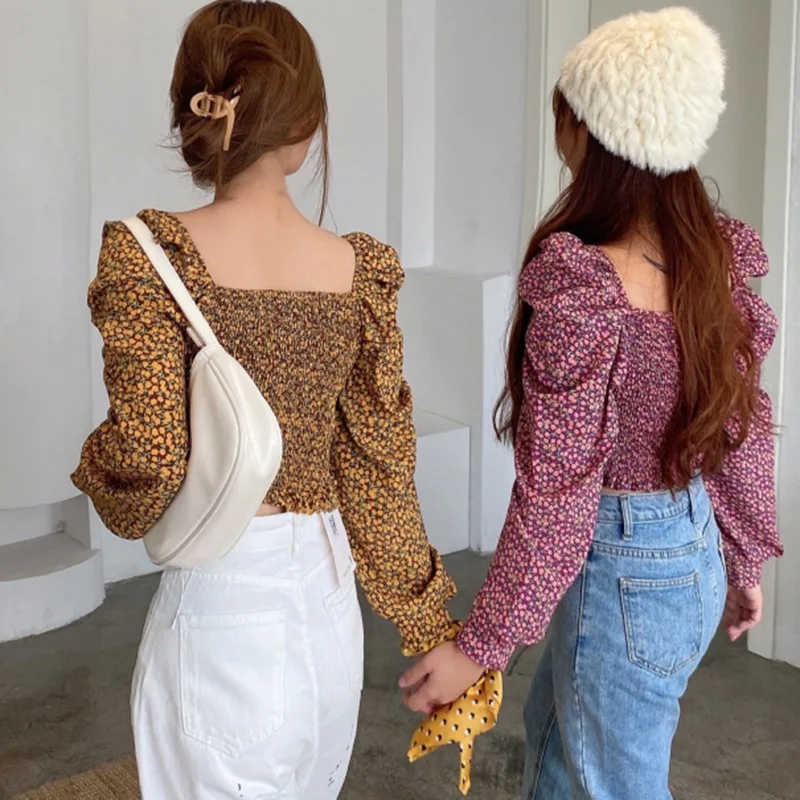 Women's Retro Floral Print Square Collar Shirts Long Sleeves Sexy Navel Exposed Short Shirts Sweet Puff Sleeve Blouse
Women's Retro Floral Print Square Collar Shirts Long Sleeves Sexy Navel Exposed Short Shirts Sweet Puff Sleeve Blouse