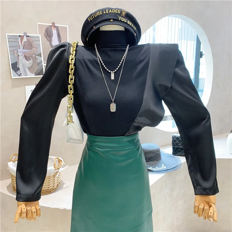 Niche Design New Women's Clothing 2021 Autumn Winter Design Stitching Contrast Ruffle High Neck T-shirt Bottom Shirt Top
Niche Design New Women's Clothing 2021 Autumn Winter Design Stitching Contrast Ruffle High Neck T-shirt Bottom Shirt Top