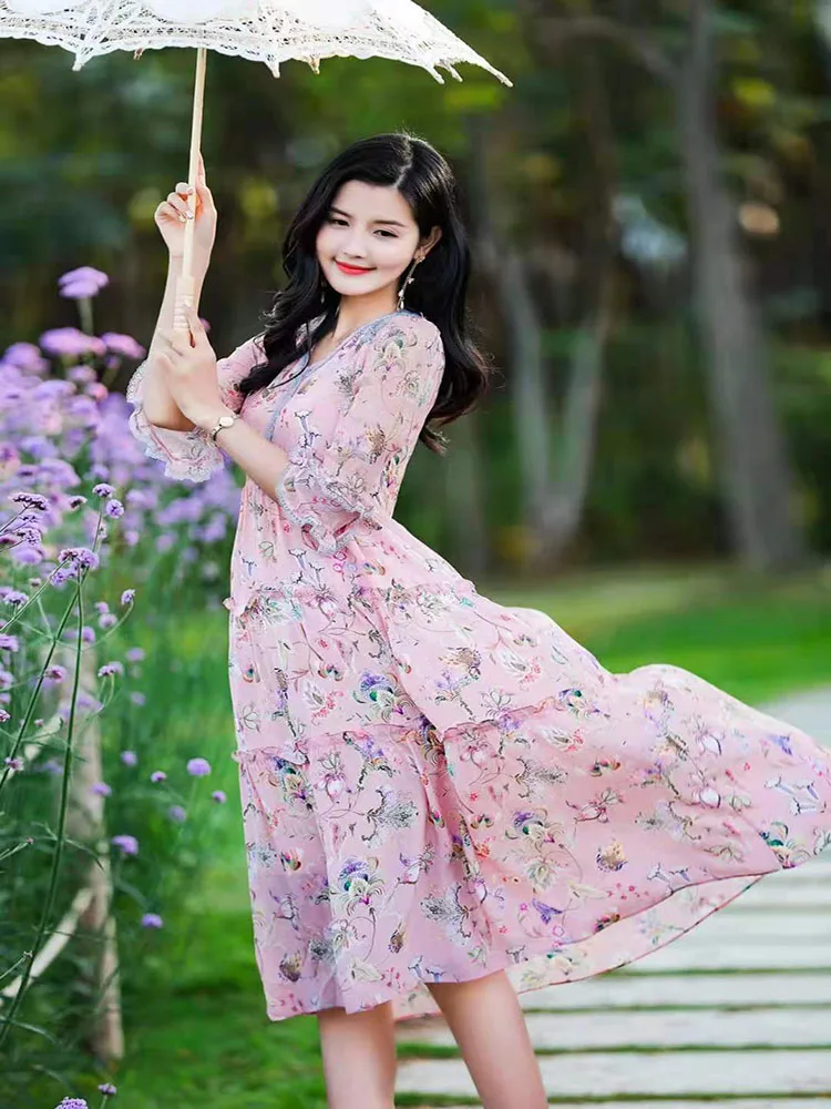 2021New silk print dress
2021New silk print dress