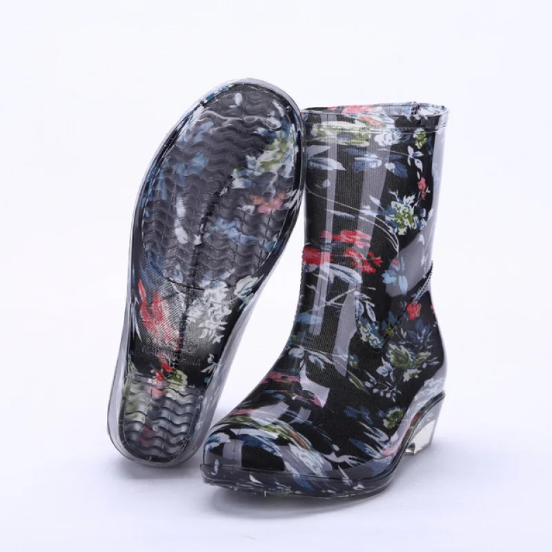 Women Rain Boots Mature Lady Flower Waterproof anti-slip Lady Shoes Warm Thicken Rainproof Ankle Outdoor Wading rubber galoshes
Women Rain Boots Mature Lady Flower Waterproof anti-slip Lady Shoes Warm Thicken Rainproof Ankle Outdoor Wading rubber galoshes
