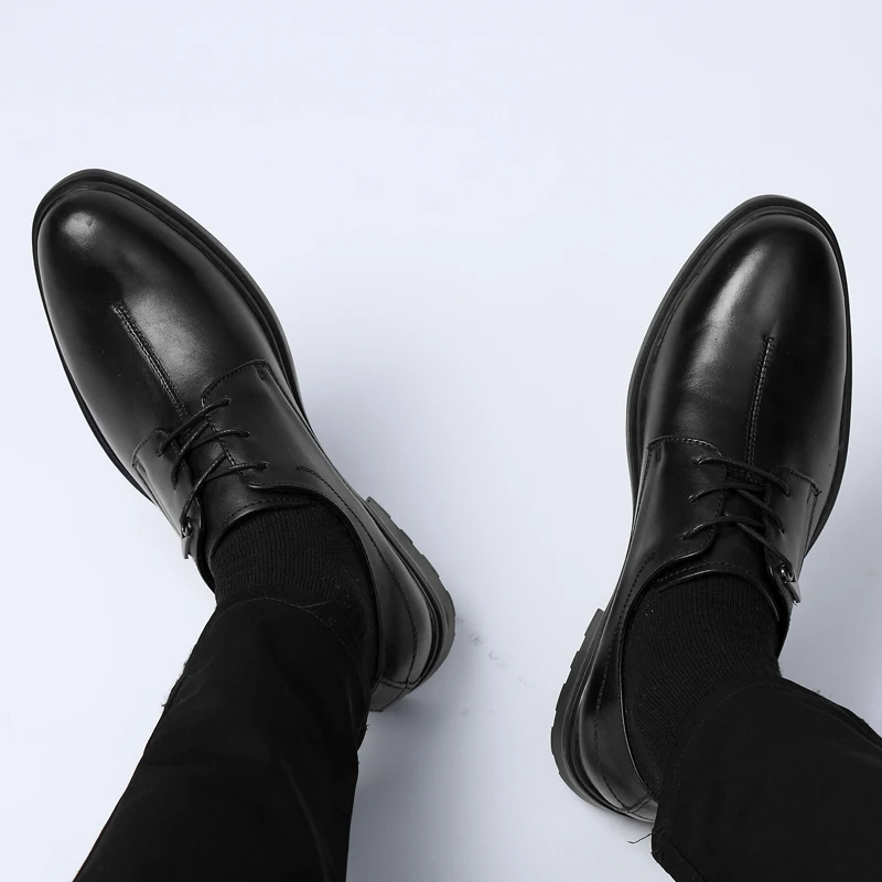 Casual Leather Shoes For Men Basso Shoe Man Shoes Casual Men Zapatos Casuales Fashion Causal For Bussiness Mens Hot Sale
Casual Leather Shoes For Men Basso Shoe Man Shoes Casual Men Zapatos Casuales Fashion Causal For Bussiness Mens Hot Sale