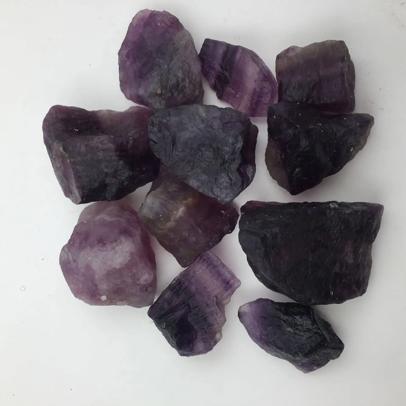 Natural Purple Fluorite RawOriginal Stone Colorful Fluorite Quartz Crystal Stone Healing Wand Treatment Stone DIY Jewelry Making
Natural Purple Fluorite RawOriginal Stone Colorful Fluorite Quartz Crystal Stone Healing Wand Treatment Stone DIY Jewelry Making