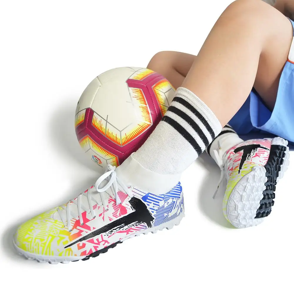 Outdoor Boys Soccer Shoes TF/FG Football Boots High Ankle Kids Cleats Training Sport Sneakers Size 36-45
Outdoor Boys Soccer Shoes TF/FG Football Boots High Ankle Kids Cleats Training Sport Sneakers Size 36-45