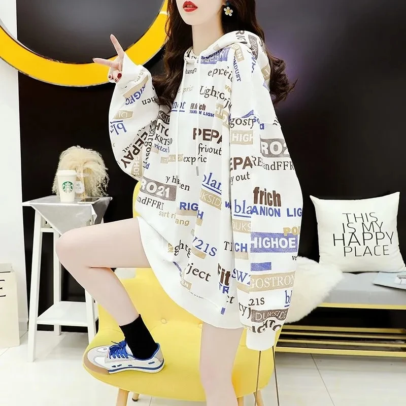 High-end Design Women Hoodie 2022 Fashion Trend Letter Graffiti Hoodie for Female Winter Girls Plush Hooded Streetsweater Top
High-end Design Women Hoodie 2022 Fashion Trend Letter Graffiti Hoodie for Female Winter Girls Plush Hooded Streetsweater Top