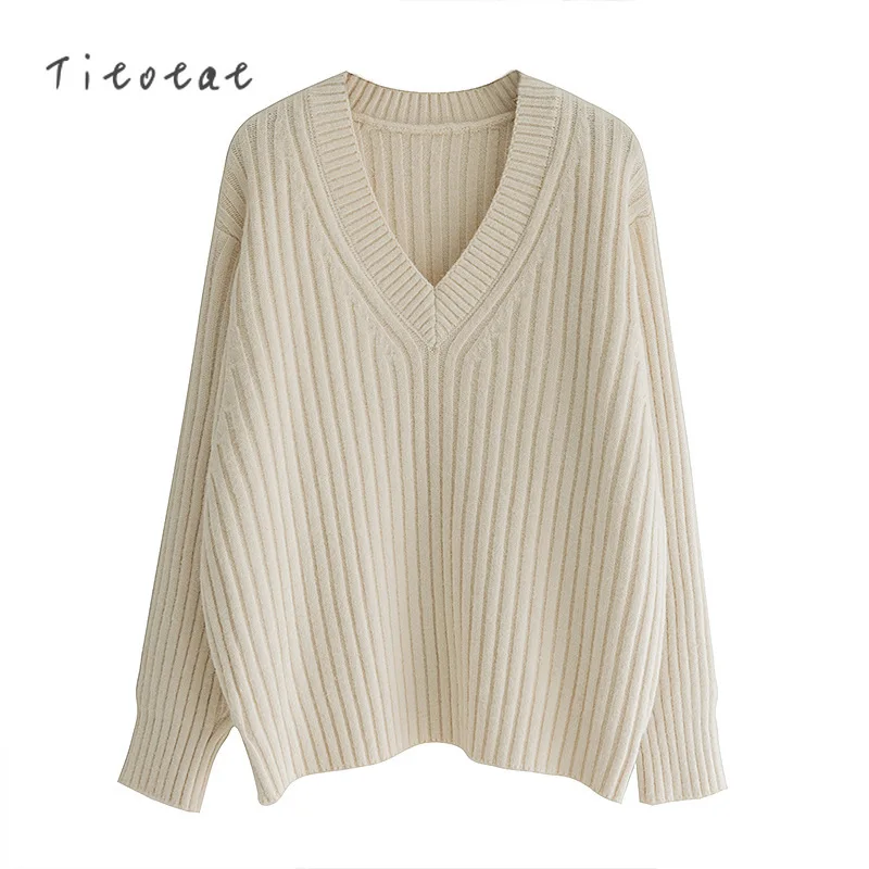 2021 European Station New Lazy Wind Pullovers Ins White Sweater Women Loose V-neck Solid Color Simple Knit Sweaters Top Woman
2021 European Station New Lazy Wind Pullovers Ins White Sweater Women Loose V-neck Solid Color Simple Knit Sweaters Top Woman