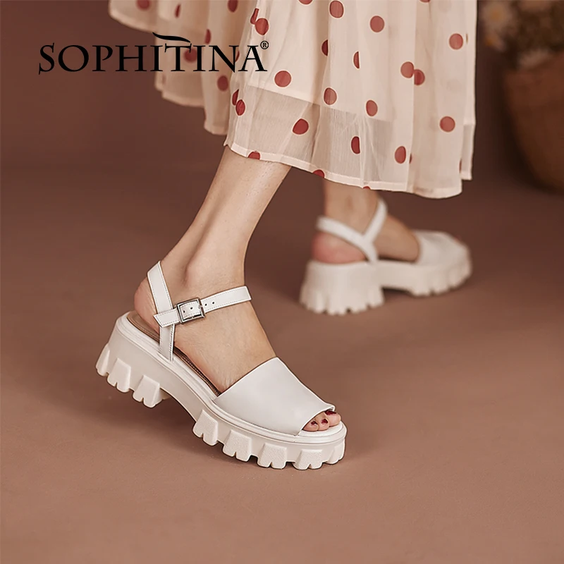 SOPHITINA Genuine Leather Summer Women Shoes Sandals Platform Leisure Casual Stylish Round Toe Comfortable Dressing New FO427
SOPHITINA Genuine Leather Summer Women Shoes Sandals Platform Leisure Casual Stylish Round Toe Comfortable Dressing New FO427