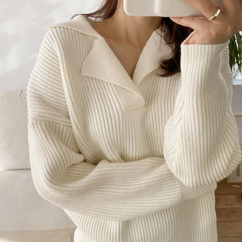 2021 New Lapel Neck Knitted Bottoming Sweater Top Women's Causal Autumn Winter Solid Knit Pullover Korean Jumper Tops
2021 New Lapel Neck Knitted Bottoming Sweater Top Women's Causal Autumn Winter Solid Knit Pullover Korean Jumper Tops