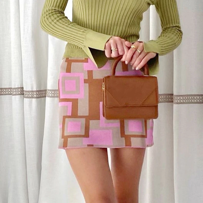 Summer Women's Sexy Bodycon Mini Skirt Casual High Waist Geometric Square Print Above Knee Pencil Short Skirt
Summer Women's Sexy Bodycon Mini Skirt Casual High Waist Geometric Square Print Above Knee Pencil Short Skirt