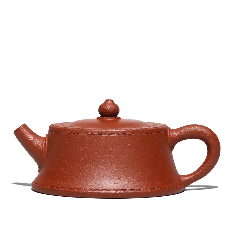 Yixing pure manual raw ore purple clay teapot famous Changyue red leather pillar base teapot raw ore clear cement teapot
Yixing pure manual raw ore purple clay teapot famous Changyue red leather pillar base teapot raw ore clear cement teapot